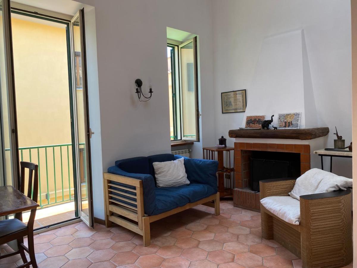 La Luce Del Borgo Lägenhet Castel Gandolfo Exteriör bild